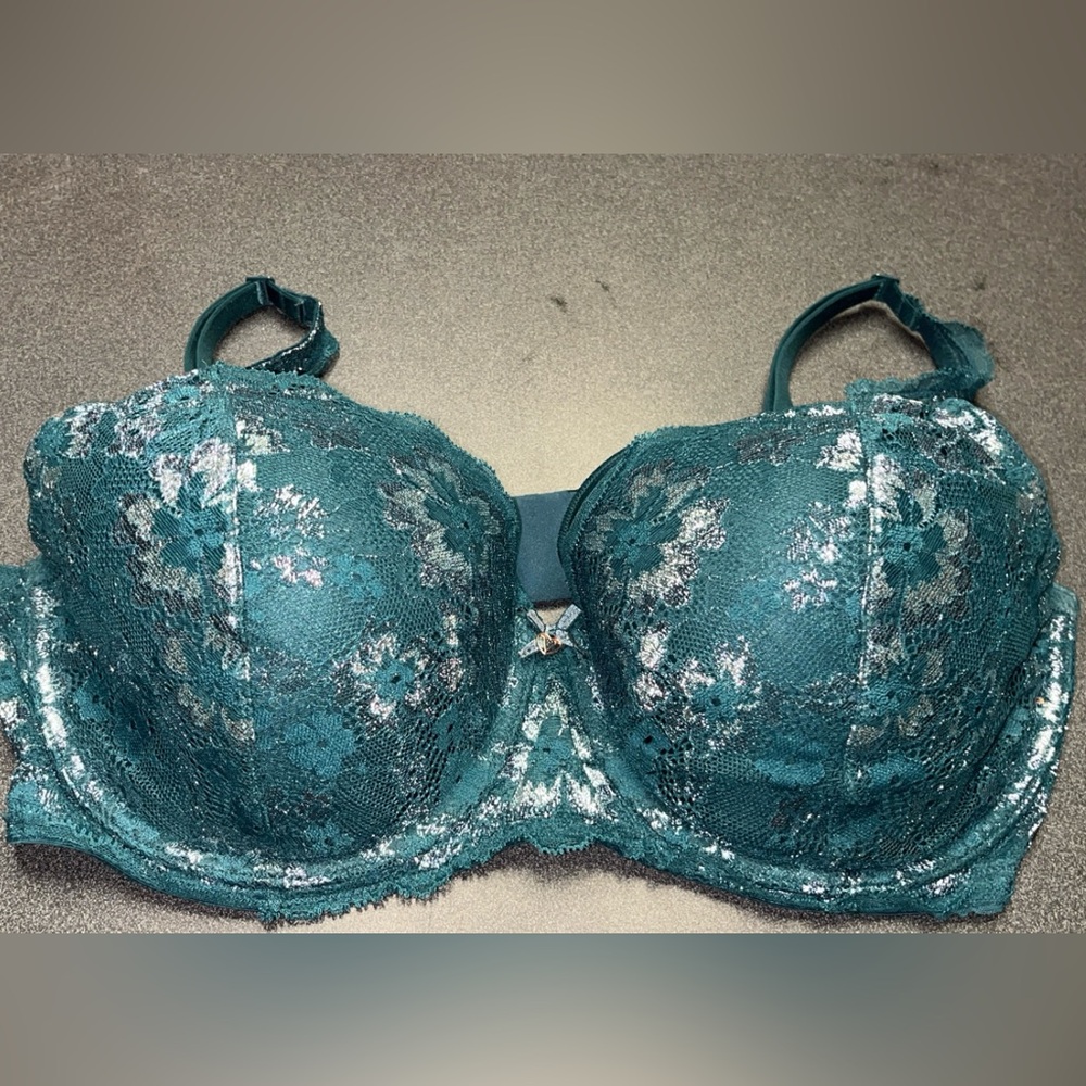 Victoria's Secret Teal Lace Bra